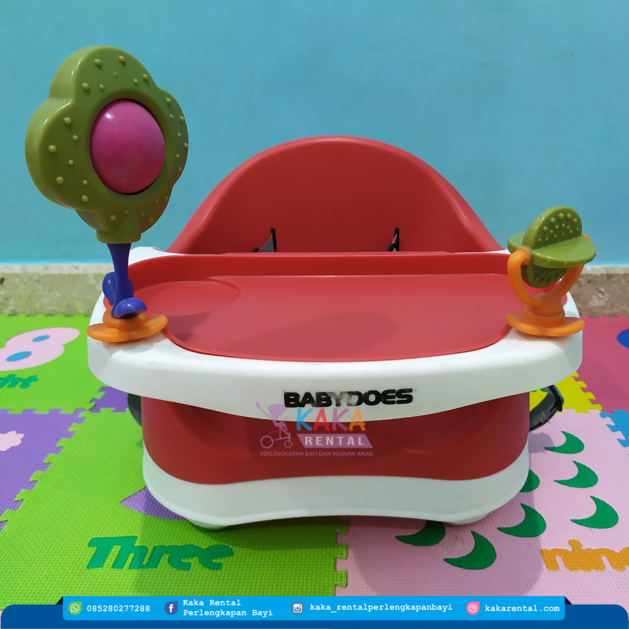 BOSTER SEAT BABYDOES